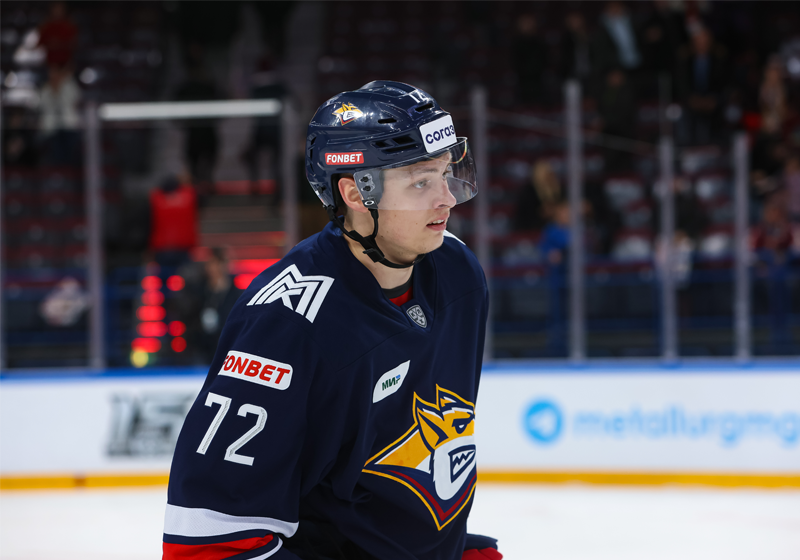 Артём Минулин – 200 «хитов» в регулярных чемпионатах и 250 в КХЛ